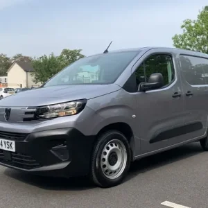 2024 Peugeot Partner 1.5 BlueHDi 100 Professional Van - Image 7