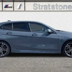 2022 BMW 1 Series 118i M Sport 5-door hatchback - Image 4