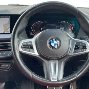 2022 BMW 1 Series 118i M Sport 5-door hatchback - Image 7