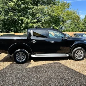 2018 Mitsubishi L200 2.4 Diesel 4x4 Pick-up - Image 3