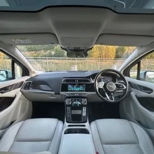 2018 Jaguar I-Pace 400 SE Electric SUV - Image 2