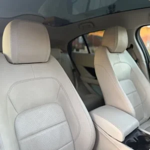 2018 Jaguar I-Pace 400 SE Electric SUV - Image 7