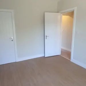 3 bedroom properties - Image 4