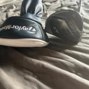Taylormade qi10 driver 9 degree xflex