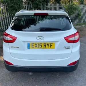 2015 Hyundai Ix35 1.7 CRDi SE 5-door Estate Diesel Manual - Image 4