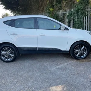2015 Hyundai Ix35 1.7 CRDi SE 5-door Estate Diesel Manual - Image 5