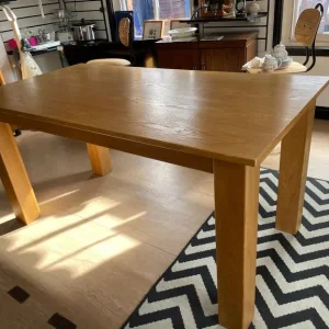 Oak Dining table