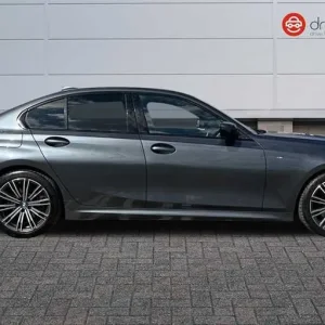 2019 BMW 3 Series 2.0L 320i M Sport 4-door Auto - Image 2