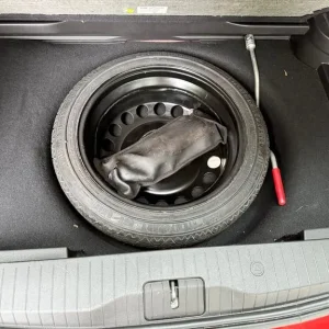 2014 Vauxhall Meriva 1.4 Automatic Red MPV - Image 7