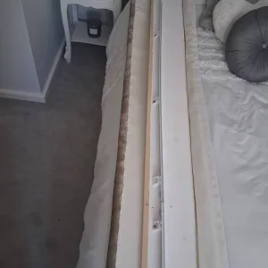 Ivory/cream curtains, pelmet, roman blind and cushion covers - Image 4