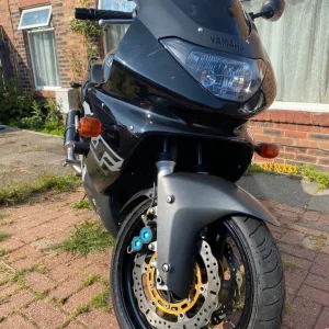 Yamaha YZF 599 1998 - Image 3