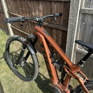 Trek Rail 9.8 GX AXS Electric Bike - Image 2