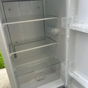 Fridgemaster MUL4892E 84cm High Undercounter Fridge - Image 3