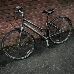 Mongoose 125 28” Wheels Hybrid Bike - Image 7