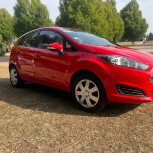 Ford Fiesta 2013 hatchback manual 1.2L red - Image 2