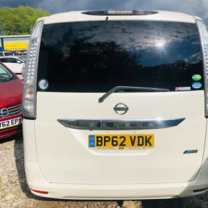 2013 Nissan Serena 1.990L Petrol 7-Seater - Image 3