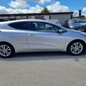 2014 Kia Pro Ceed 1.6 GDi EcoDynamics S Hatchback - Image 3
