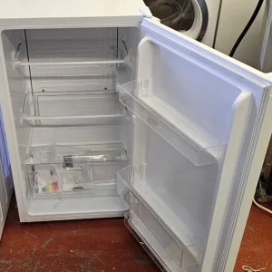 Logic ladder under-counter fridge 50cm wide - Image 2