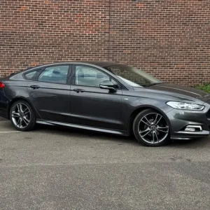 2017 Ford Mondeo 2.0 TDCi ST-Line Powershift Diesel HATCHBACK - Image 8
