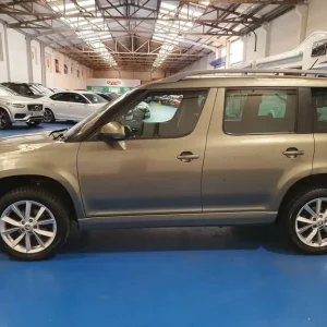 2015 Skoda Yeti 1.2 TSI SE Euro 6 5-door hatchback petrol manual - Image 6