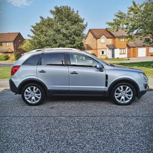 2013 Vauxhall Antara SE 4x4 Diesel - Image 2