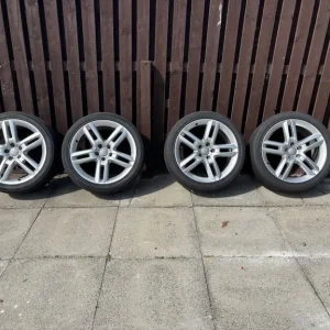 Audi A6 19-inch alloy wheels
