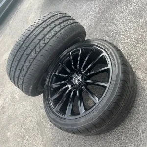 AMG Mercedes 20” full set alloys and tires - Image 3
