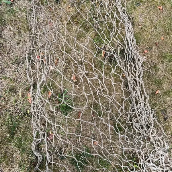 Natural fibre plant netting