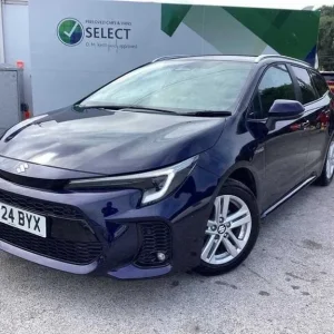 2024 Suzuki Swace 1.8 Hybrid 5-door Estate - Image 5