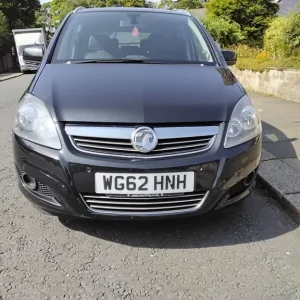 Vauxhall Zafira 2012 manual 5-door MPV - Image 3
