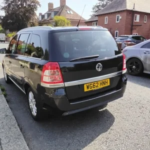 Vauxhall Zafira 2012 manual 5-door MPV - Image 4