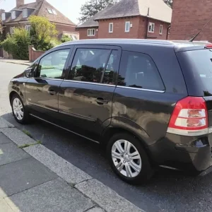 Vauxhall Zafira 2012 manual 5-door MPV - Image 5