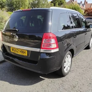 Vauxhall Zafira 2012 manual 5-door MPV - Image 6