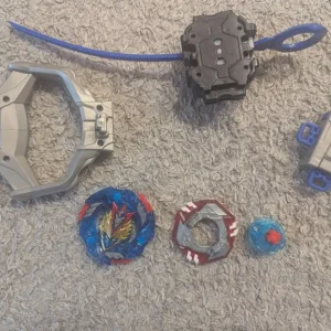 Beyblade Cho-z Valkyrie plus with special handle