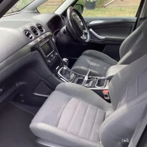 2013 Ford S-Max 2.0L Manual 5-door MPV - Image 6