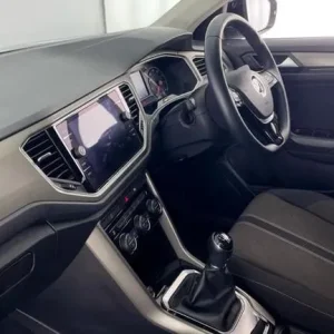 2021 Volkswagen T-Roc 1.0 TSI Manual Hatchback - Image 2