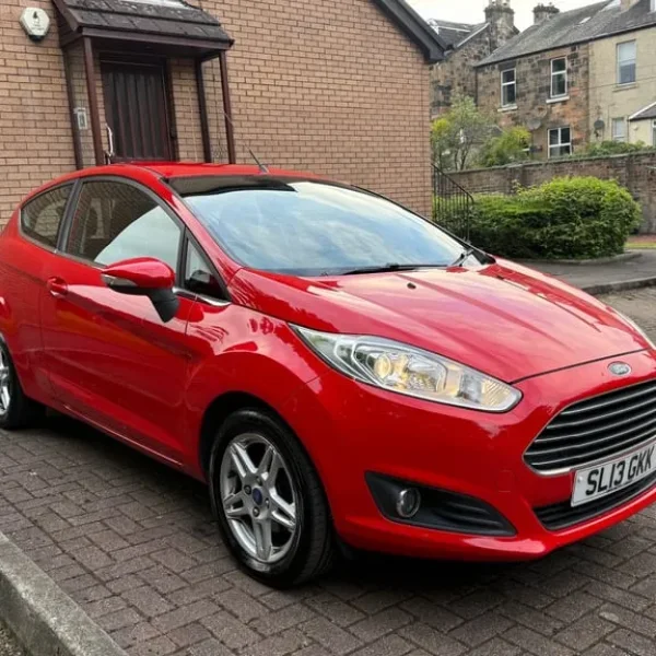 2013 Ford Fiesta 3-door manual hatchback