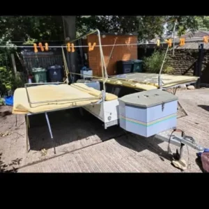Trailer tent