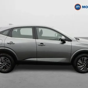 2021 Nissan Qashqai 1.3 DiG-T Acenta Premium 5-door SUV - Image 8