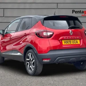 Renault Captur 1.5 Dci Energy Iconic Suv 5dr Diesel Manual Euro 6 s/s 90 Ps - Image 2