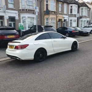 Mercedes-Benz E-Class Coupe 2015 2-door semi-auto - Image 3