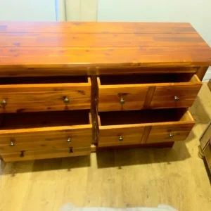 Lovely chest of drawers - Image 3