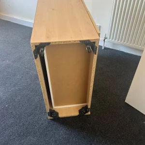 Wardrobe and chest of drawers - Image 4