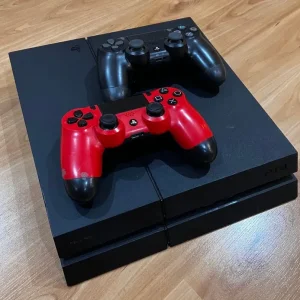 Playstation PS4 500GB with 2 controllers