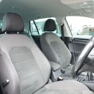 2017 Volkswagen Golf 1.6 TDI BlueMotion Tech GT Hatchback - Image 3