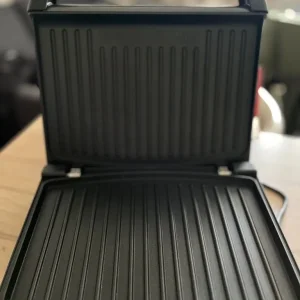 Large Electric Grill - Image 2