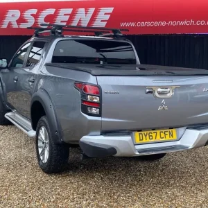 2017 Mitsubishi L200 2.4 Diesel 4x4 with Black Leather and Heated Seats - Image 5