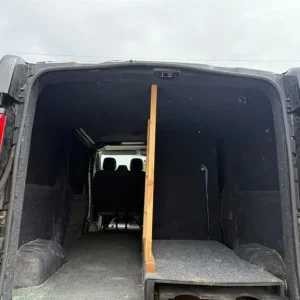2010 Renault Trafic 2.5 dCi Diesel Panel Van - Image 7