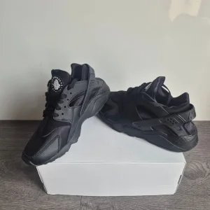 Nike Huarache 6.5 UK