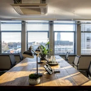 Private Serviced Offices: Units from 4 to 175 desks available - Image 2